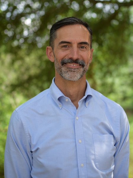 CALS spotlights UW Entomology alum Lee Clippard’s work on wildflower conservation in Texas