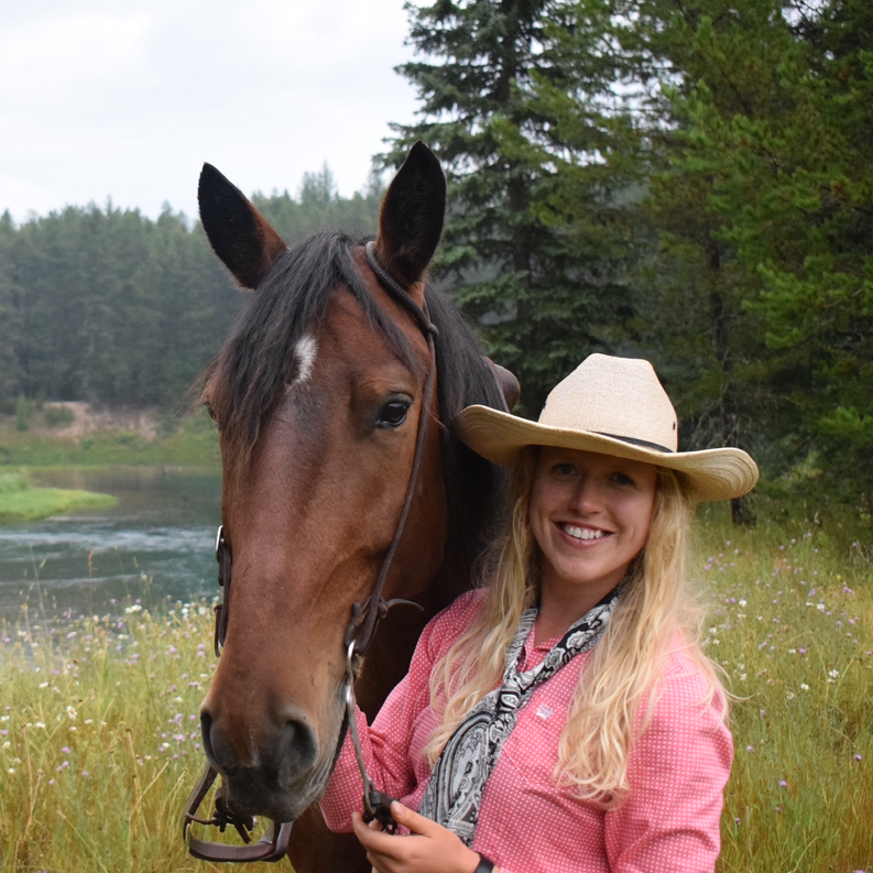 Photo of Claire Schloemer